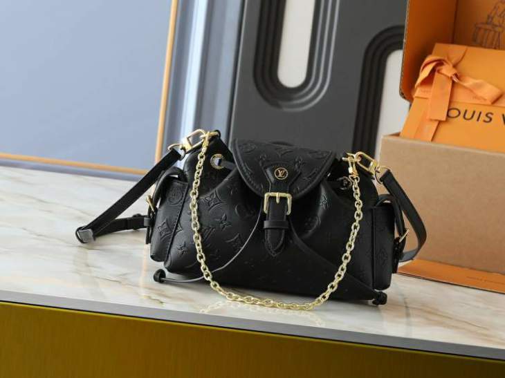 Picture of Louis Vuitton Handbags _SKUfw198954144fw